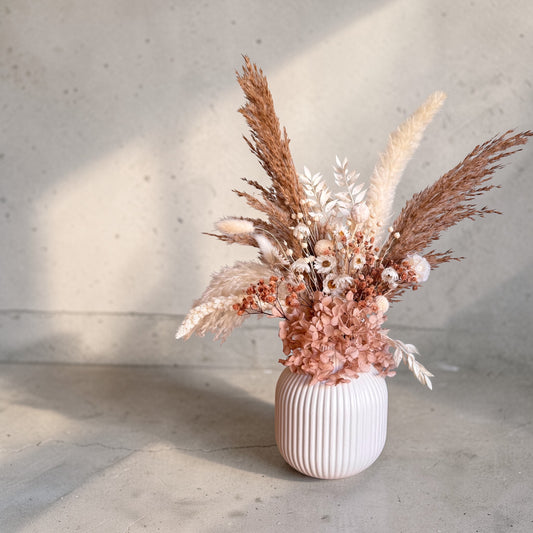 Small preserved flower arrangement-style 3