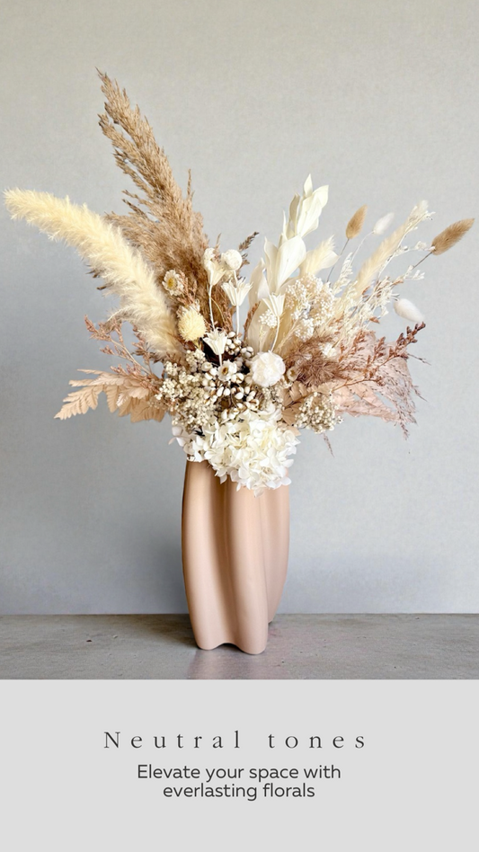 Medium preserved flower arrangement