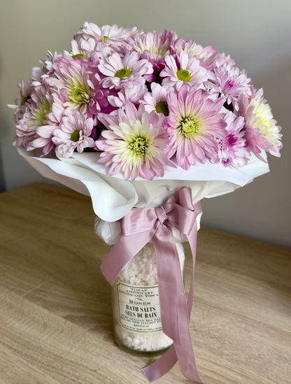 Floral & Bath Salt Gift Set