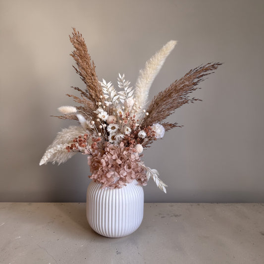 Small preserved flower arrangement-style 3